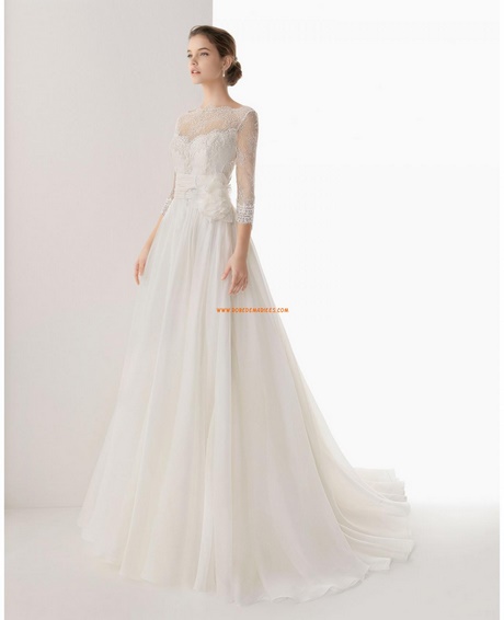 Robe mariée manche 3 4 dentelle