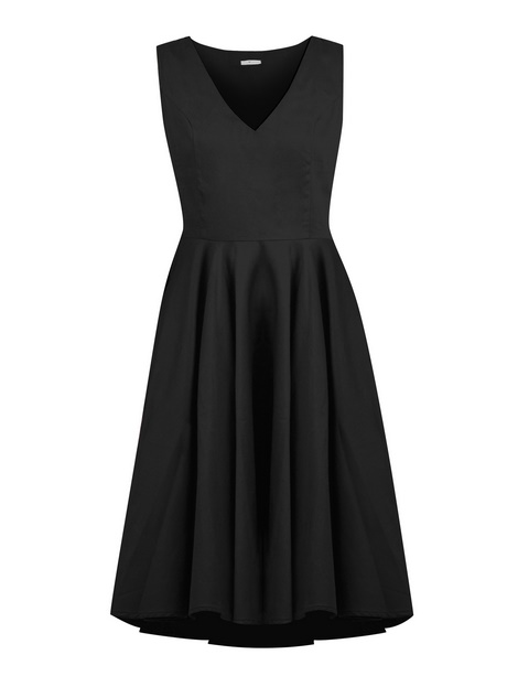 Robe noire cintree