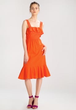 Robe orange corail