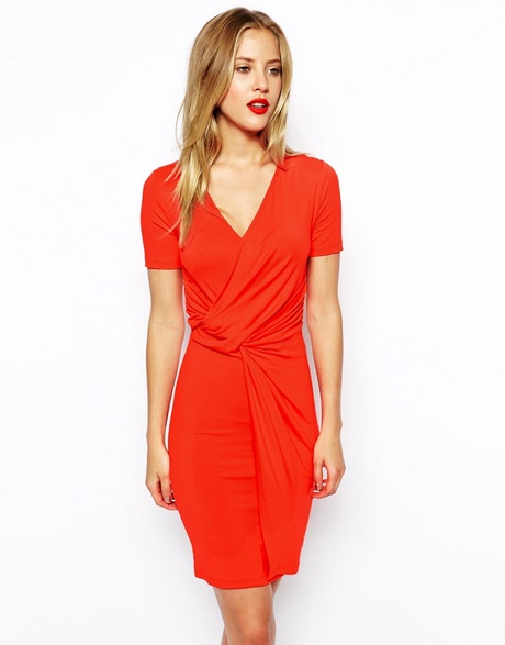 Robe rouge orange