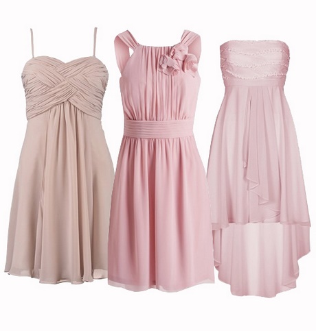 Une robe rose