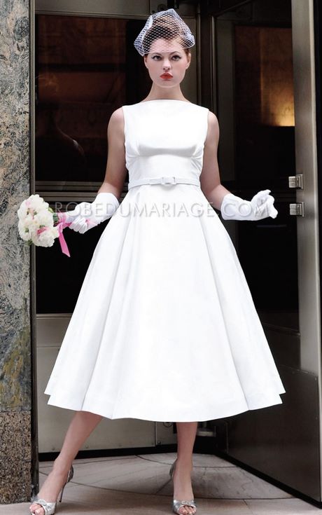 Robe blanche vintage pas cher