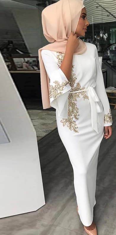 Robe de soirée blanche manche longue