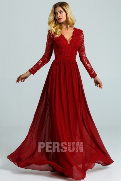 Robe longue rouge avec manche