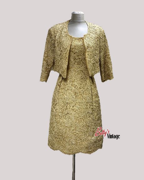 Robe vintage beige