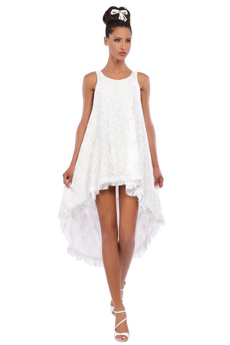 Robe blanche habillee