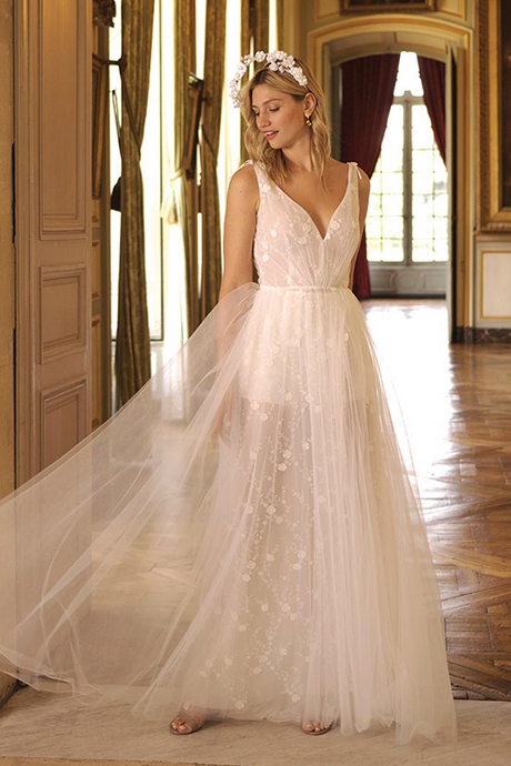 Robe blanche dentelle 2020