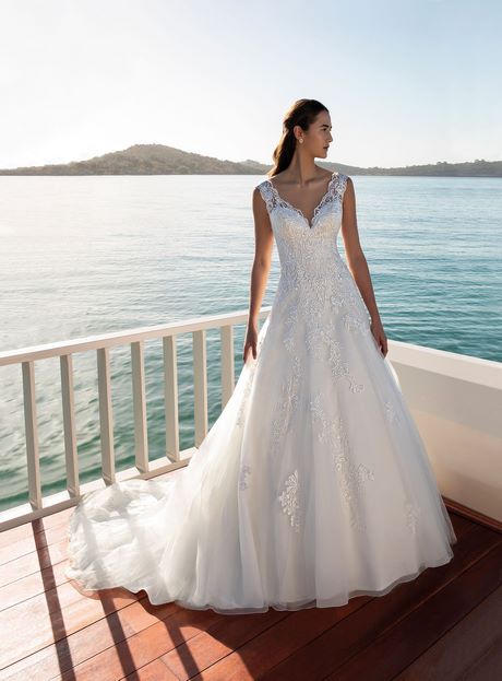 Robe de mariée cosmobella 2020