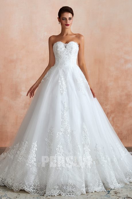 Robe en dentelle longue 2020