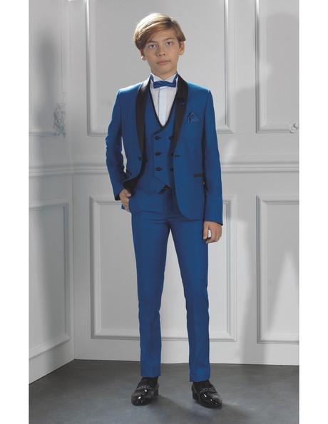 Costume de mariage bleu roi