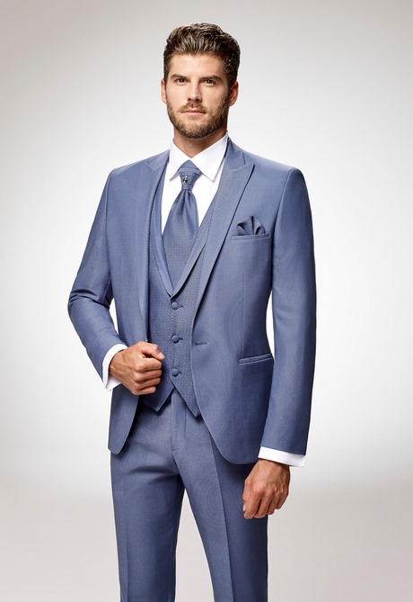 Costume mariage bleu ciel