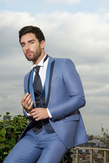 Costume mariage bleu ciel