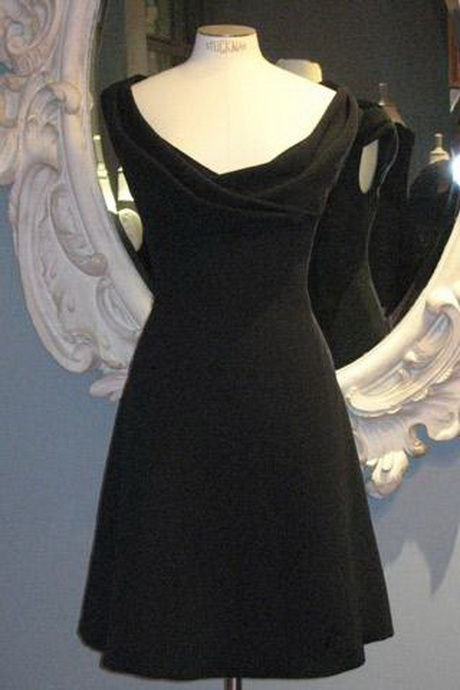 Petite robe noire chic