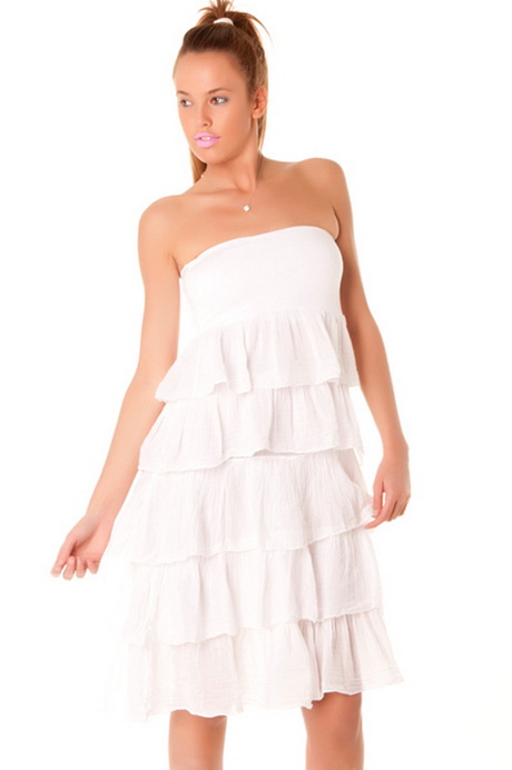 Robe a volant blanche