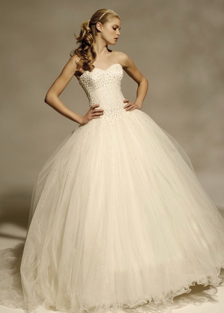 Robe avec tulle