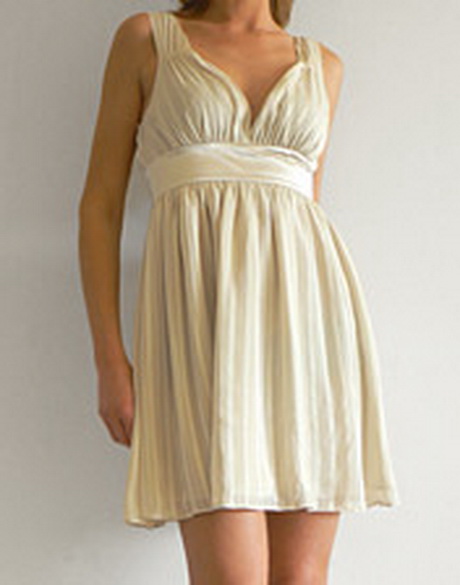 Robe beige courte