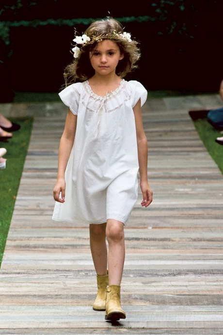 Robe blanche 12 ans