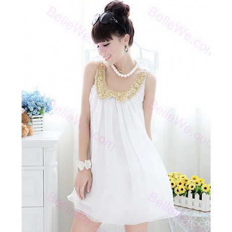 Robe blanche et or