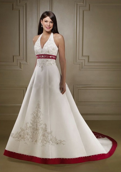 Robe blanche et rouge