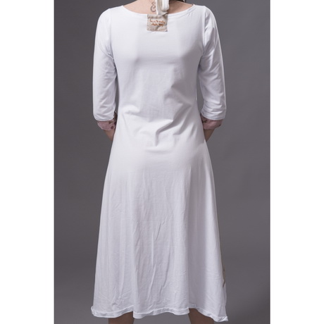 Robe blanche mi longue