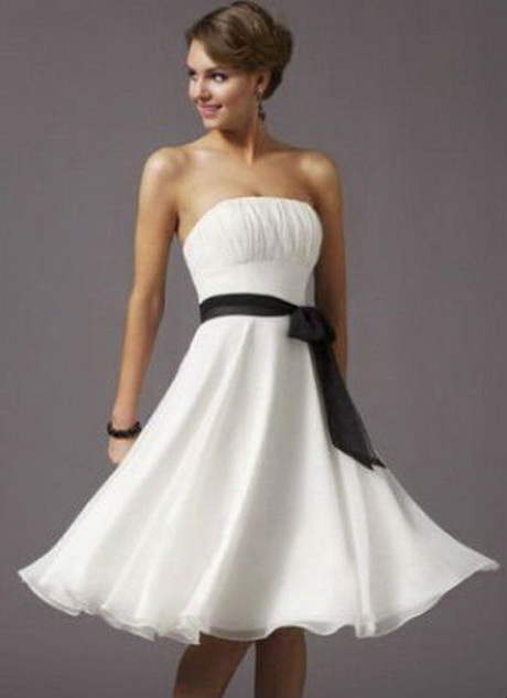 Robe blanche satin