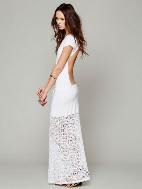 Robe blanche transparente