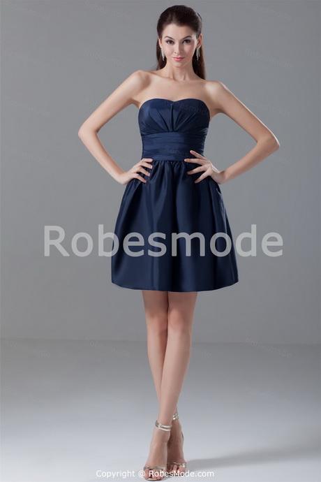 Robe bleu foncé