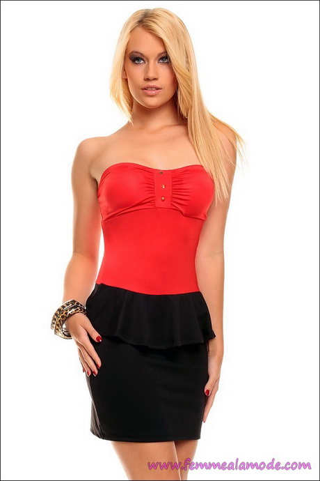 Robe bustier rouge courte