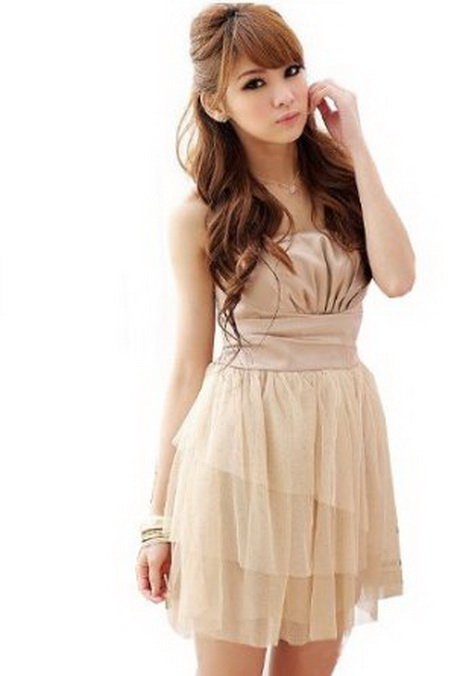 Robe cocktail beige