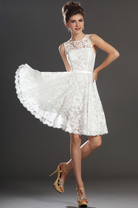 Robe cocktail blanche courte