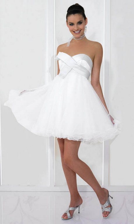 Robe cocktail blanche courte