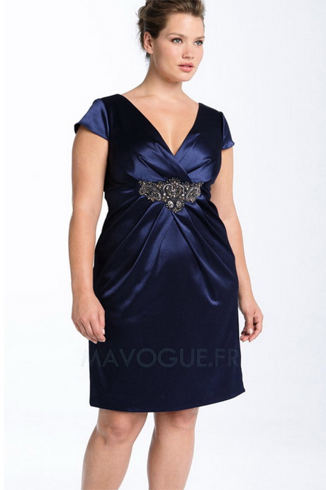 Robe courte en satin