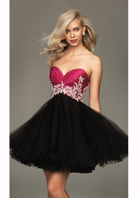 Robe de bal courte pour ado