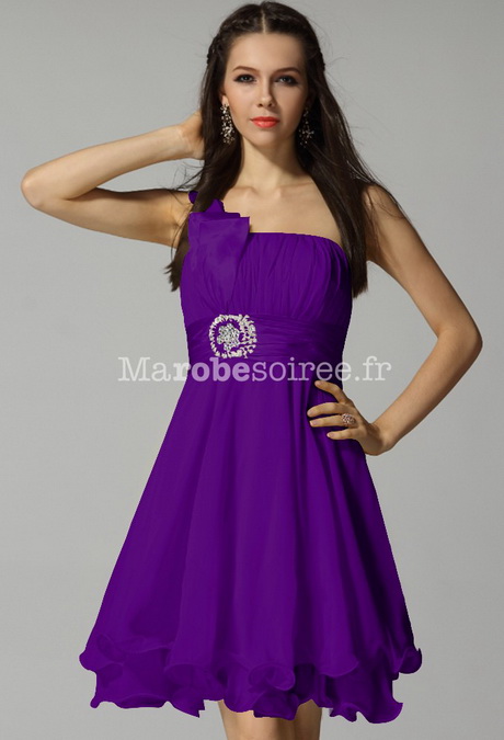 Robe de cocktail violette