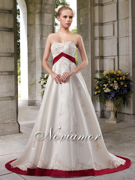 Robe de mariage rouge et blanche