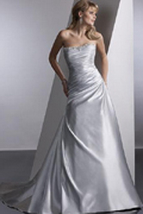 Robe de mariée gris perle