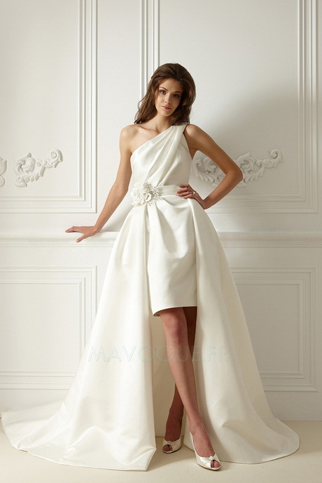 Robe de mariee courtes