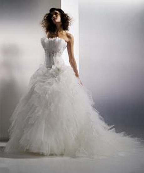 Robe de mariee plumes