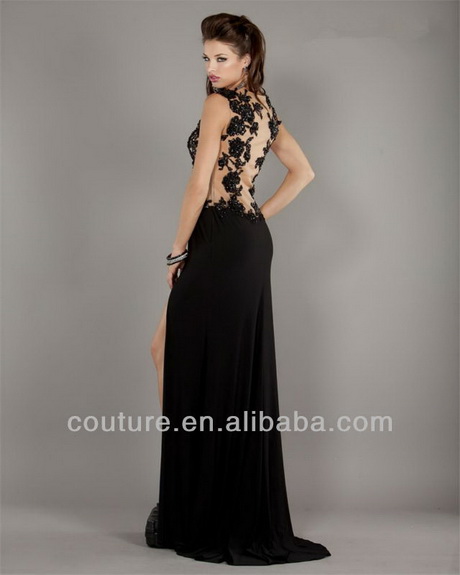 Robe en dentelle noire longue