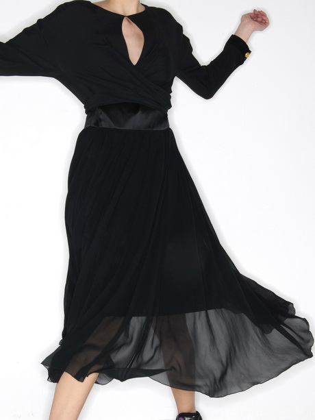 Robe en soie noire