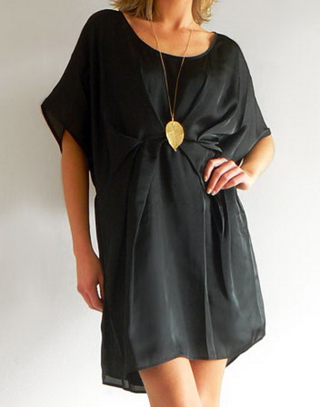 Robe en soie noire