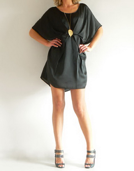 Robe en soie noire