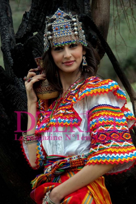 Robe kabyle brodée