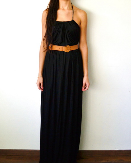 Robe longue noire dos nu