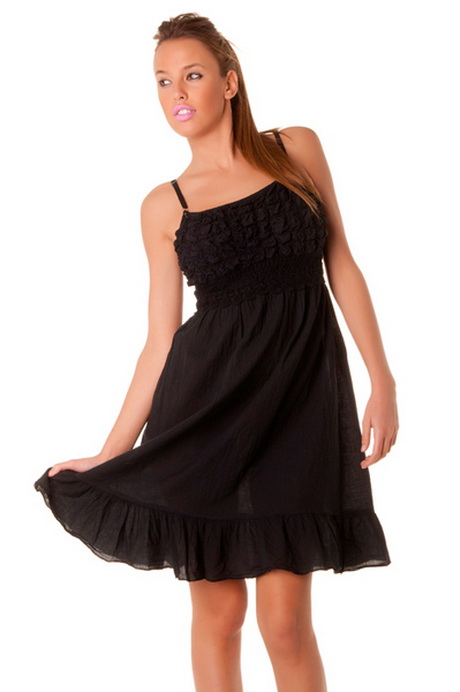 Robe noire bretelle