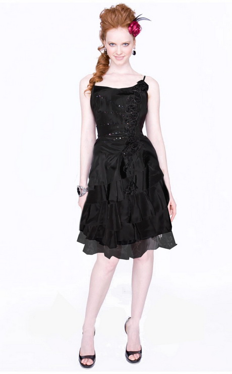 Robe noire courte