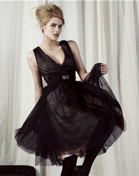 Robe noire manoukian