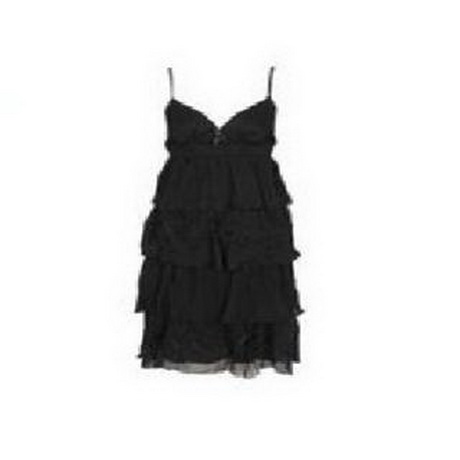 Robe noire volants