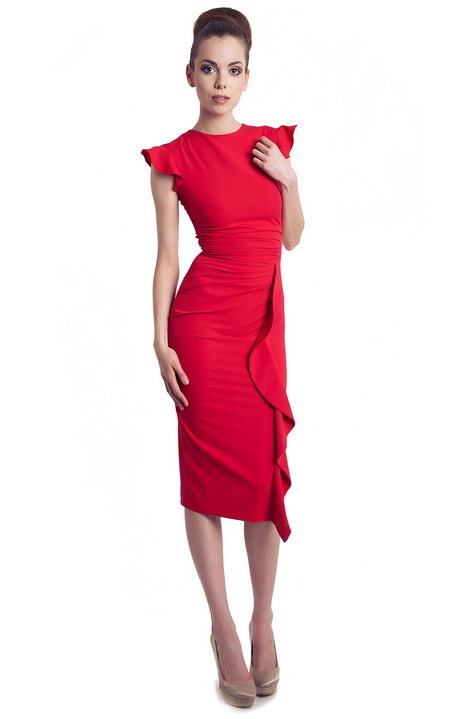 Robe rouge fourreau