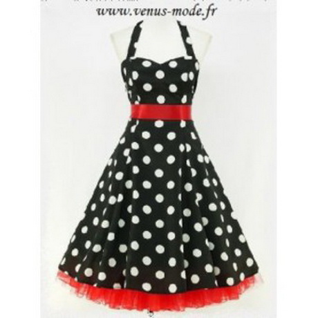 Robe rouge pois